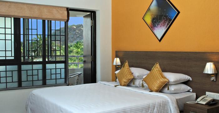 Arpanaa Hotel Тируваннамалай Экстерьер фото