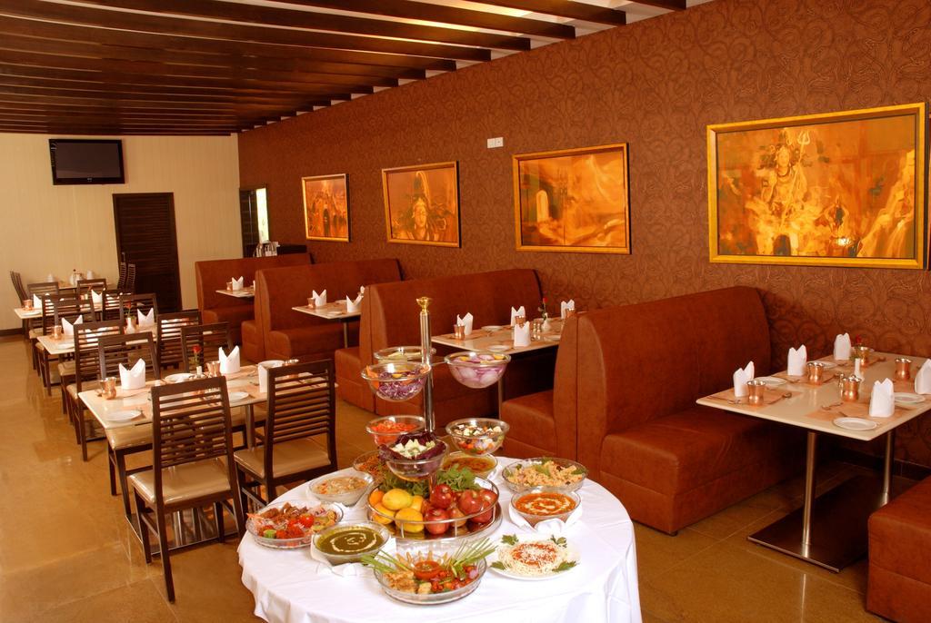 Arpanaa Hotel Тируваннамалай Экстерьер фото